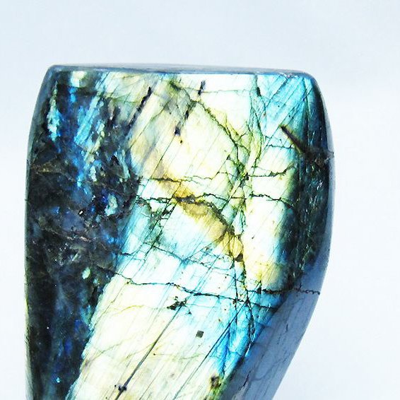 ラブラドライト 原石[T623-9709]