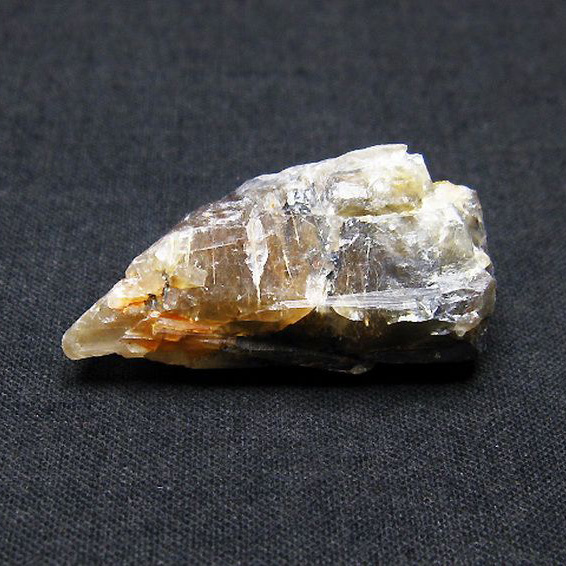 ガーデンクォーツ（庭園水晶） 原石[T626-1294]