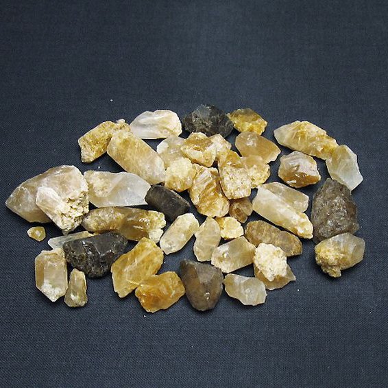 ルチル入り 水晶 原石[T626-1534]