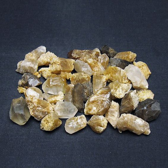 ルチル入り 水晶 原石[T626-1605]