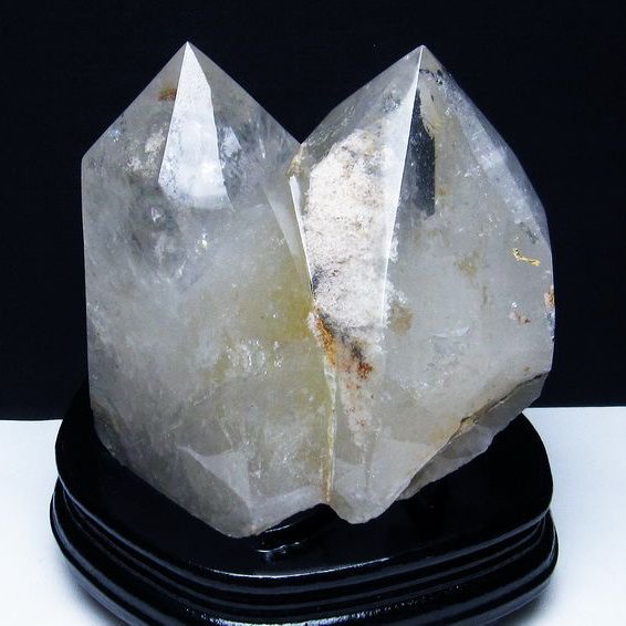 2.9Kg ガーデンクォーツ（庭園水晶） ダブルポイント[T627-6153]