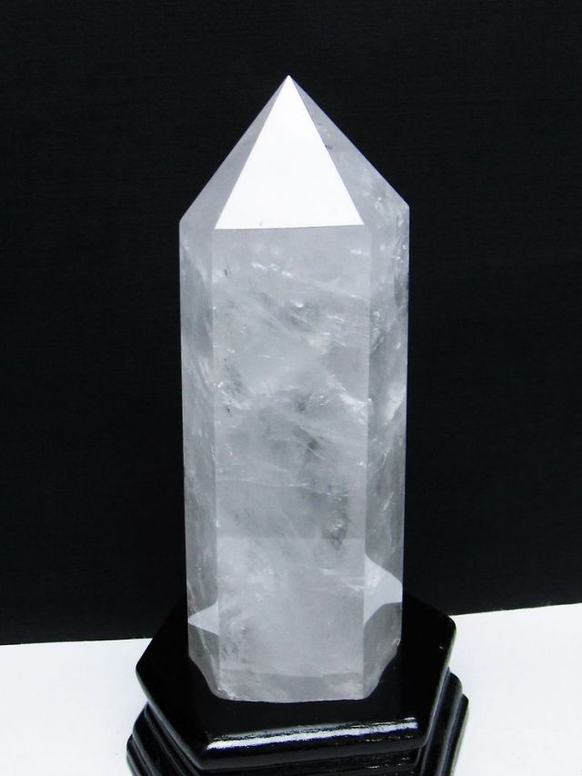 1Kg ヒマラヤ水晶 六角柱 [t627-6816]