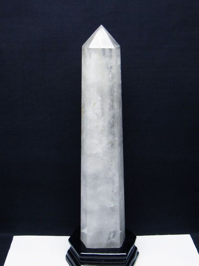 1.8Kg ヒマラヤ水晶 六角柱 [t627-7003]