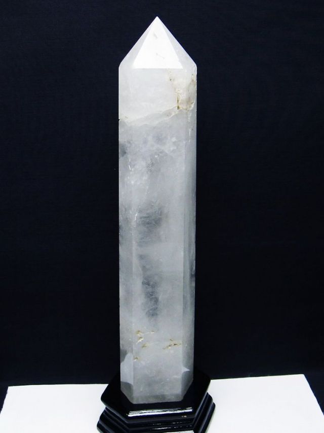 1.9Kg ヒマラヤ水晶 六角柱 [t627-7007]