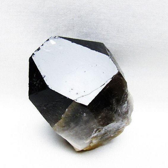 ブラジル産 モリオン 純天然 黒水晶 原石[T633-1930]