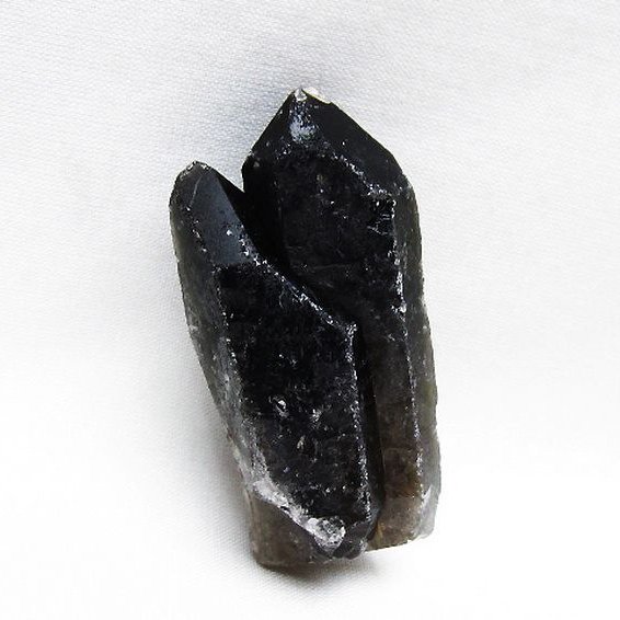 ブラジル産 モリオン 純天然 黒水晶 原石 [t633-2197]