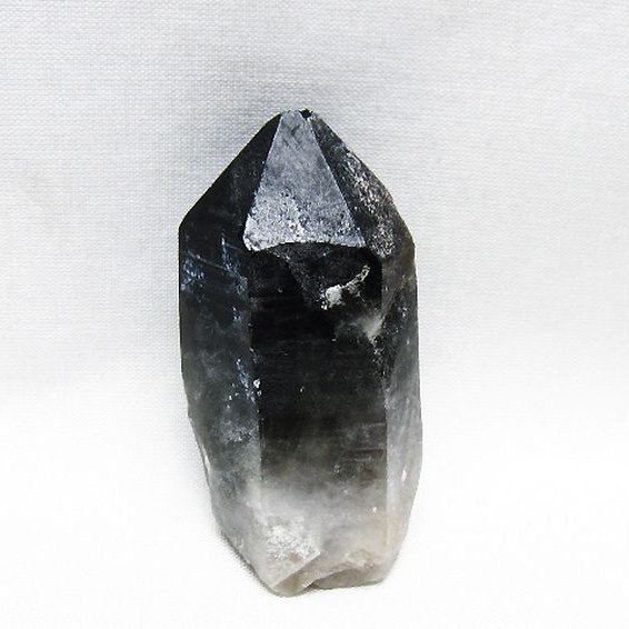 ブラジル産 モリオン 純天然 黒水晶 原石 [t633-2215]