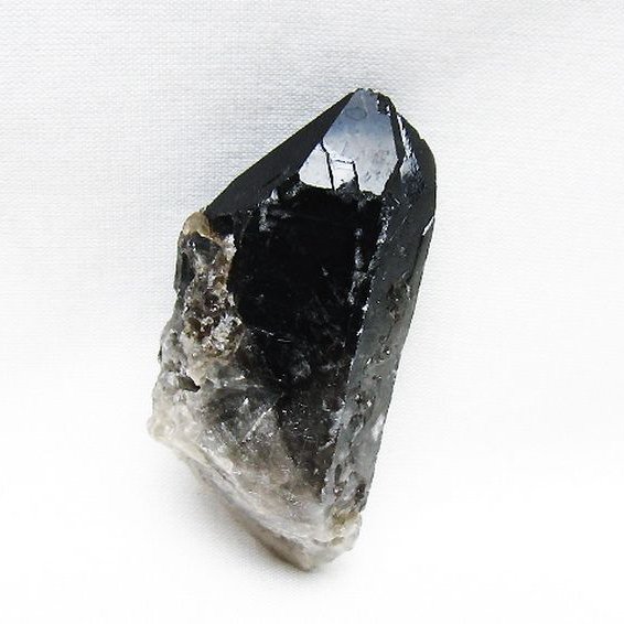 ブラジル産　巨大モリオンカテドラル　雲母付き　7.5キロ　希少　水晶 ブラジル産 巨大モリオンカテドラル 雲母付き 7.5キロ 希少 水晶 特別