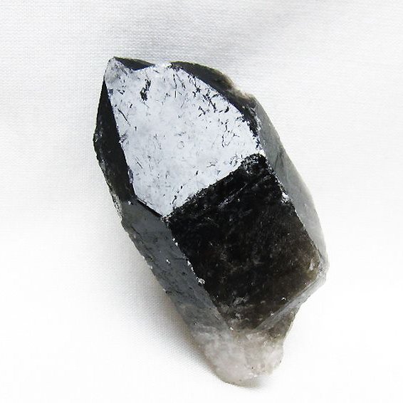 ブラジル産 モリオン 純天然 黒水晶 原石[T633-2326]