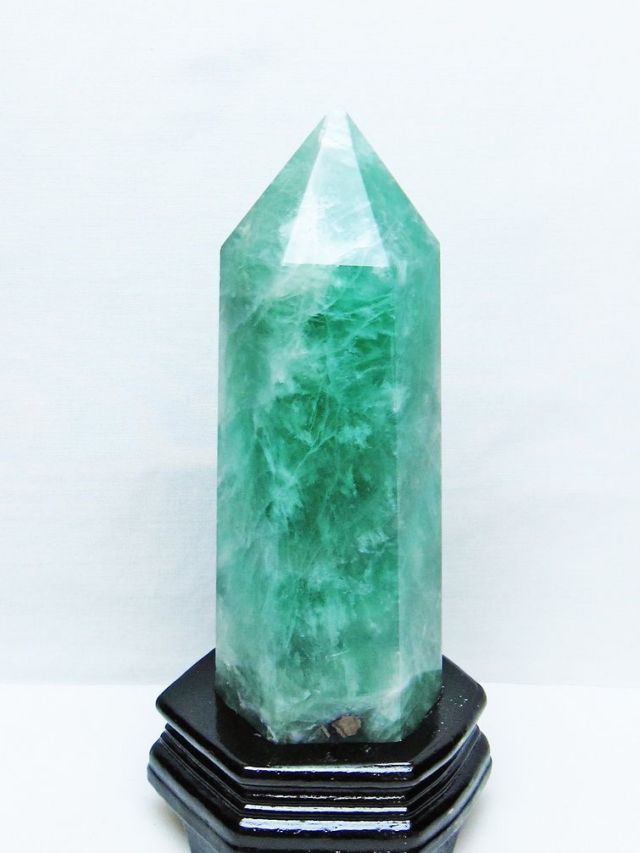 2Kg フローライト 六角柱[T634-5500]