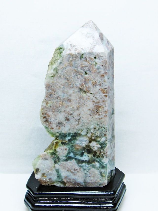 3.5Kg フローライト共生 水晶 六角柱[T634-5533]