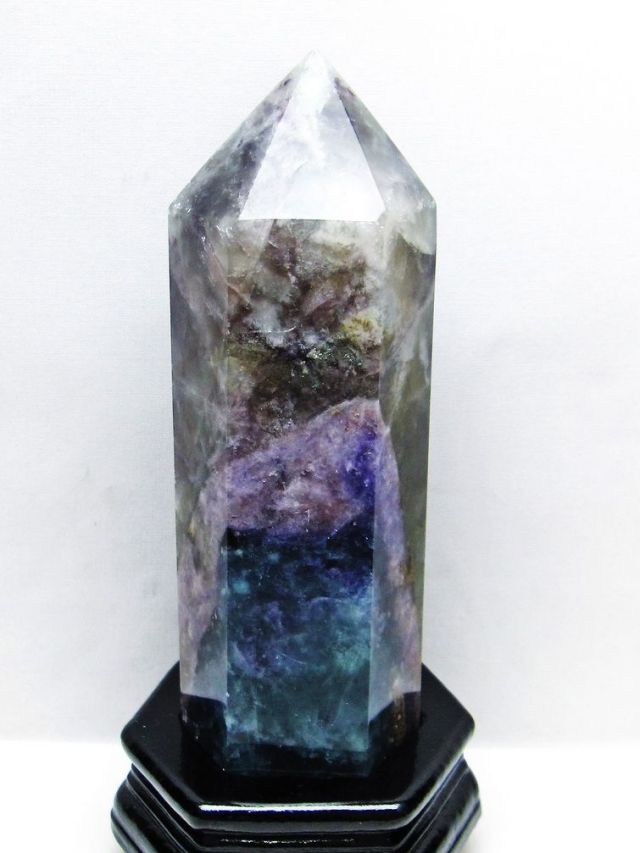 1.8Kg フローライト 六角柱 [t634-5561]