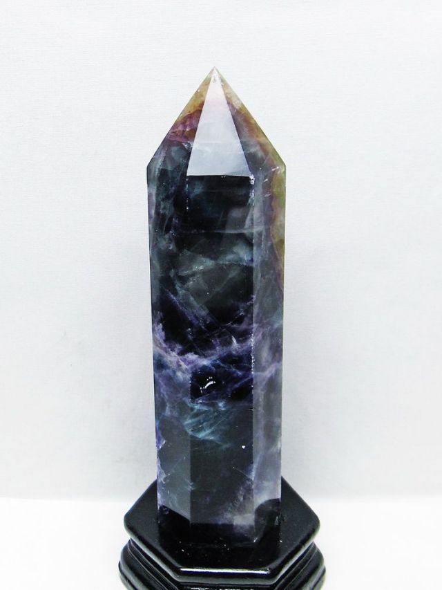 1.6Kg フローライト 六角柱 [t634-5585]