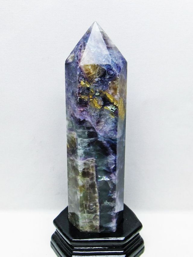 1.5Kg フローライト 六角柱 [t634-5598]