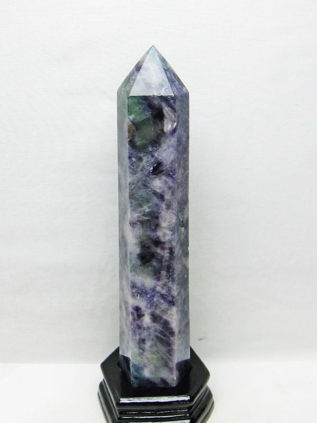 1.8Kg フローライト 六角柱 [t634-5674]