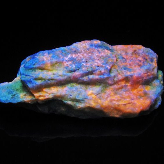 ハックマナイト 原石[T636-1648]