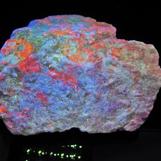 2.7Kg 雲母入り ハックマナイト 原石[T636-1762]