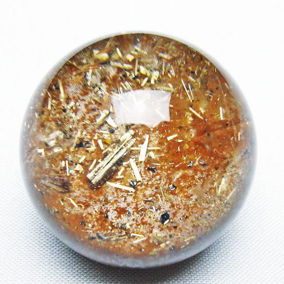 ゴールドタイチンルチル入り 水晶 丸玉 35mm [t637-4657]