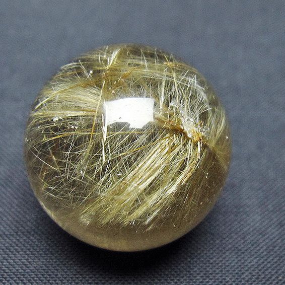 ルチル入り 水晶 丸玉 25mm [t637-4764]