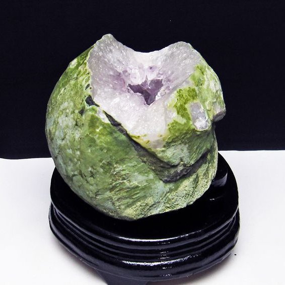 2.2Kg ウルグアイ産 アゲート水晶ドーム[T640-1998]