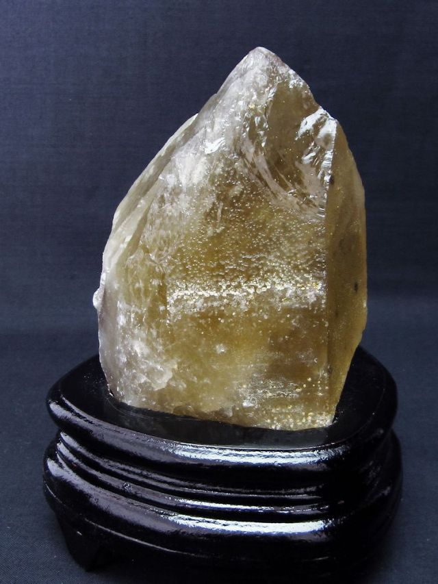 ライトニング水晶 原石[T641-1477]