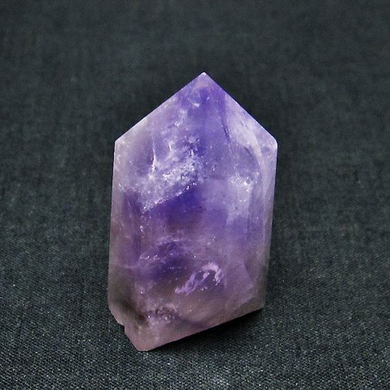 アメジスト 六角柱 [t642-5511]
