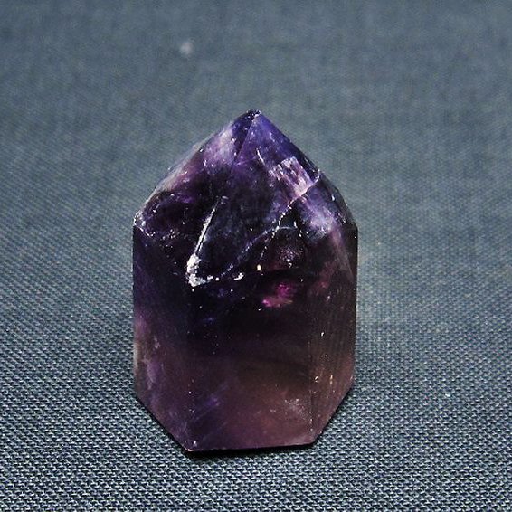 アメジスト 六角柱 [t642-6030]