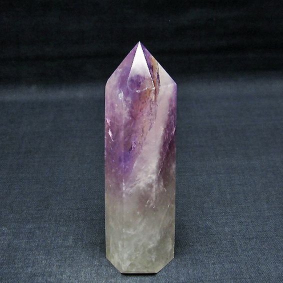 アメトリン（紫黄水晶）「置物」の商品一覧ページ