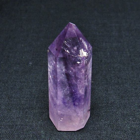 アメジスト 六角柱 [t642-6250]