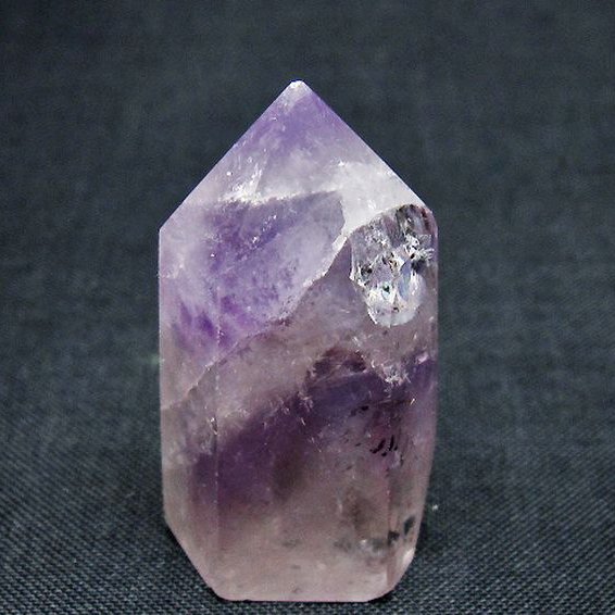 アメジスト 六角柱[T642-6467]