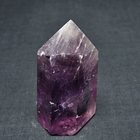 アメジスト 六角柱[T642-6537]