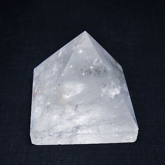 ヒマラヤ水晶ピラミッド[T648-3517]