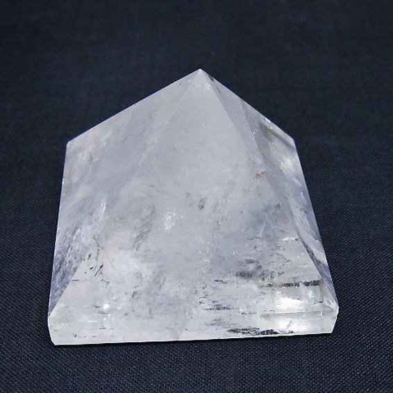 ヒマラヤ水晶ピラミッド[T648-3547]