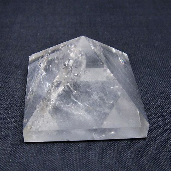 ヒマラヤ水晶ピラミッド[T648-3661]