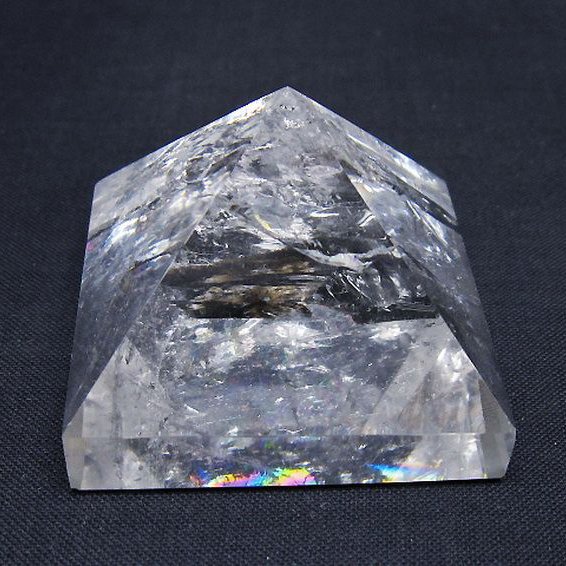 虹入り ヒマラヤ水晶ピラミッド[T648-3672]