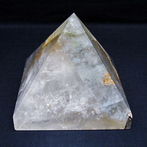 ガーデンルチル水晶ピラミッド[T648-3741]