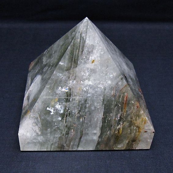 ガーデン水晶ピラミッド[T648-3742]