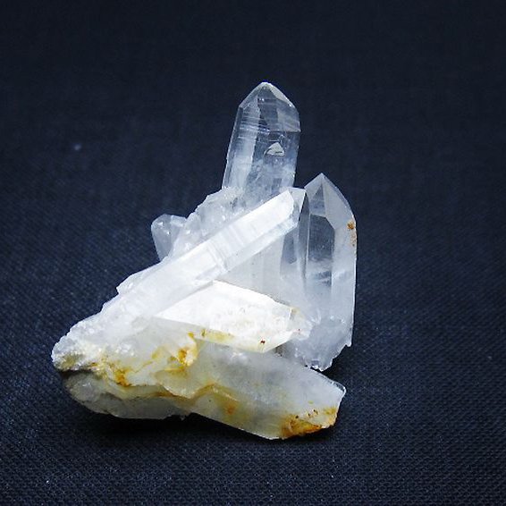 ヒマラヤ水晶クラスター [t661-8977]