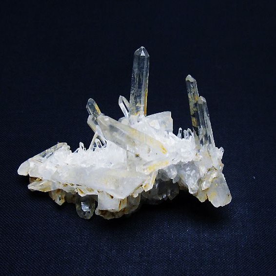 ヒマラヤ水晶クラスター [t661-9081]