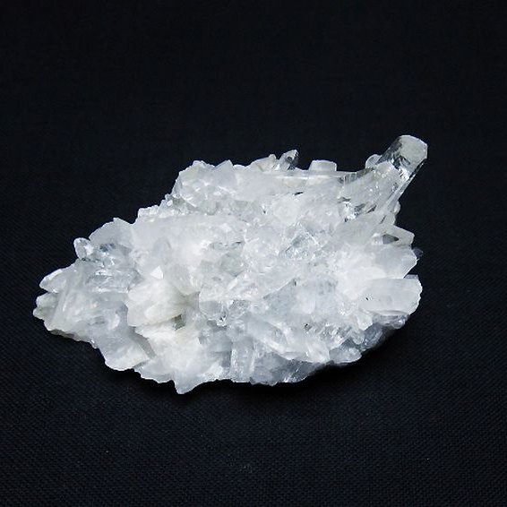 ヒマラヤ水晶クラスター [t661-9085]