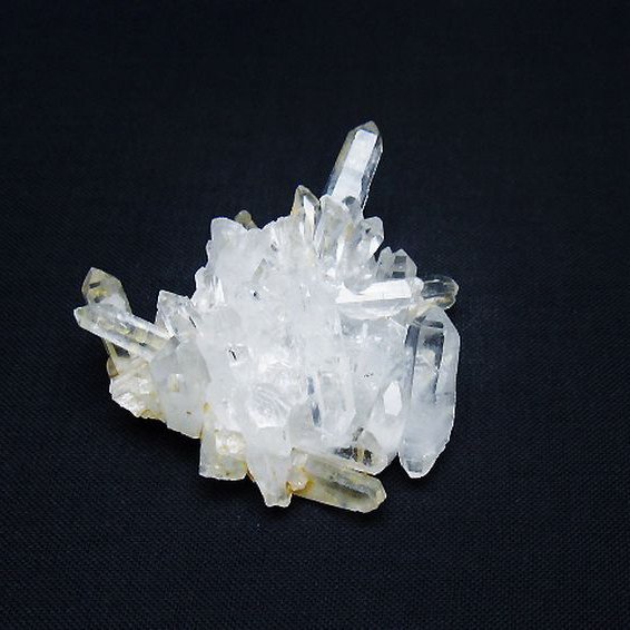 ヒマラヤ水晶クラスター[T661-9116]