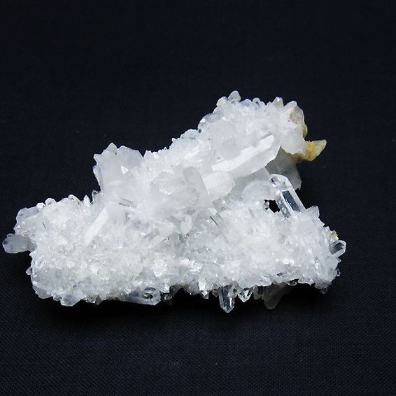 ヒマラヤ水晶クラスター [t661-9199]