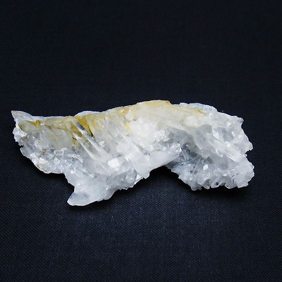 ヒマラヤ水晶クラスター [t661-9257]