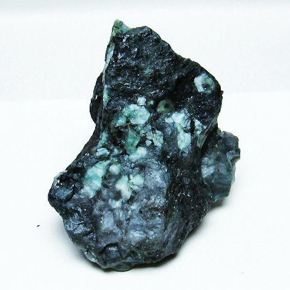 エメラルド 原石[T672-1065]