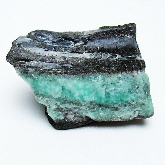 エメラルド 原石[t672-1417] 