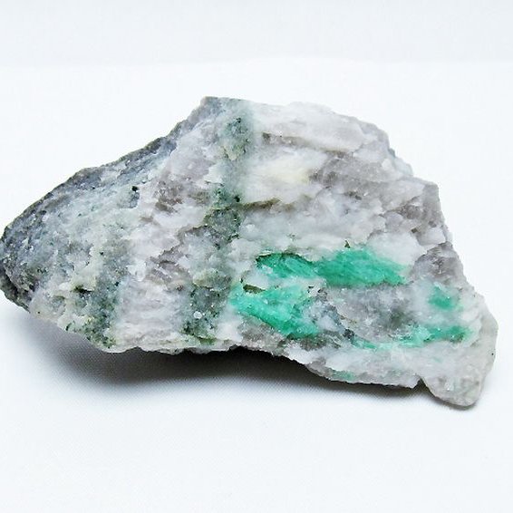 エメラルド 原石[T672-1446]