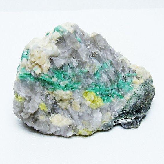 エメラルド 原石[T672-1460]