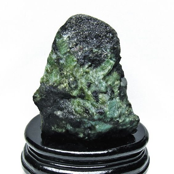 エメラルド 原石 [t672-1557]