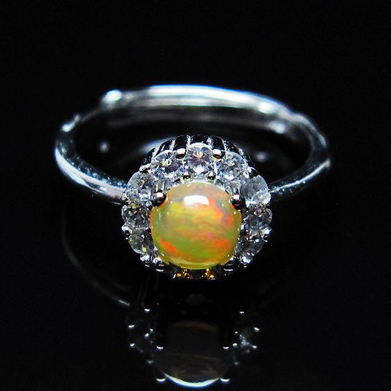 プレシャスオパール 指輪 (14号) [t674-2516]