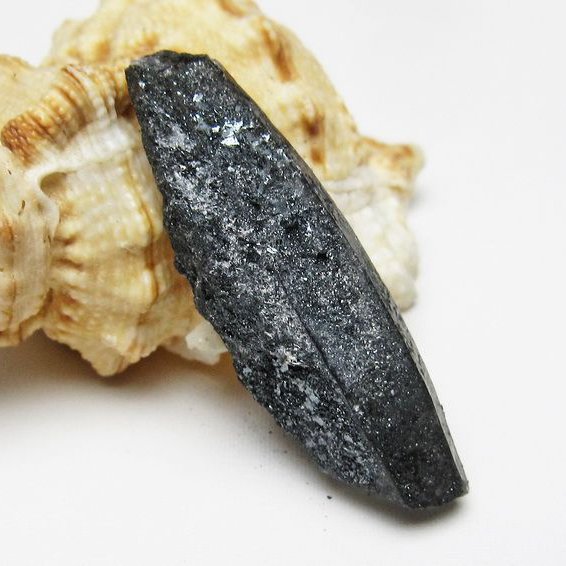 スティブナイトインクォーツ レーザークリスタル アメリカ産 [T679-1235]